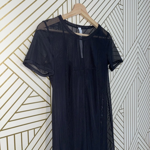 Ready To Reach Dress - Picture 4 of 9